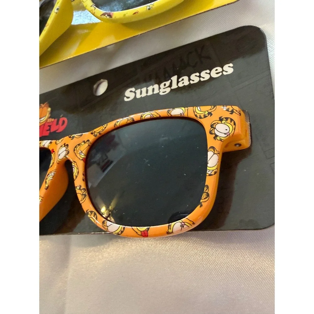 Kids Sunglasses 3 Pack Nickelodeon The Smurfs SpongeBob Garfield Bundle New